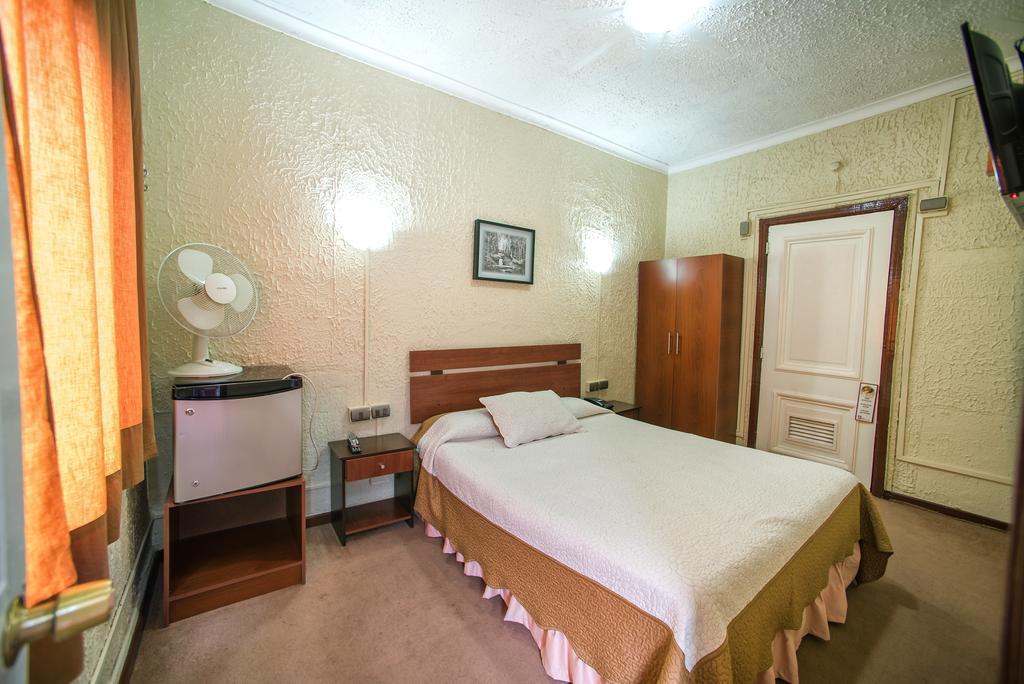 Hotel Sahara Inn Сантяго Екстериор снимка