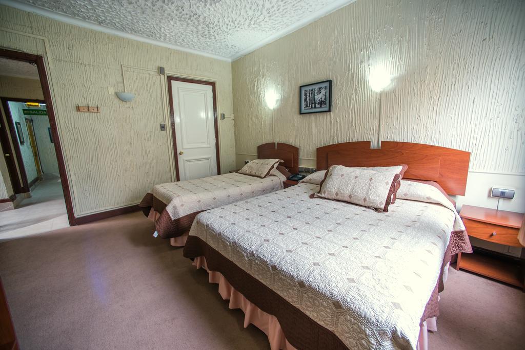 Hotel Sahara Inn Сантяго Екстериор снимка