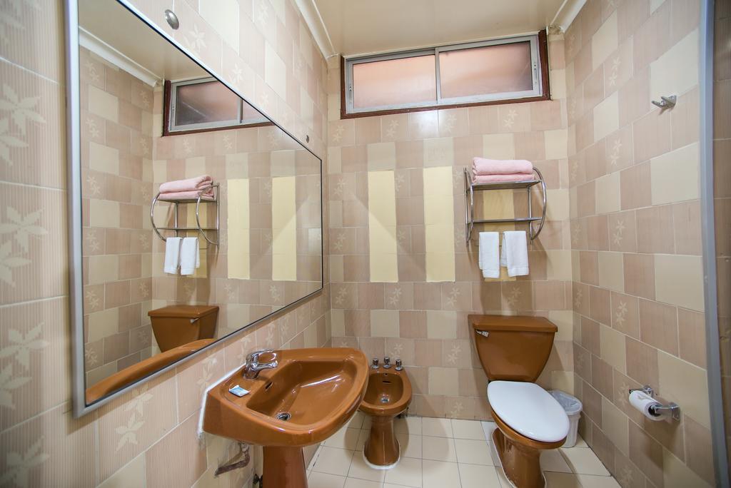 Hotel Sahara Inn Сантяго Екстериор снимка