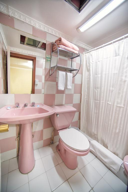 Hotel Sahara Inn Сантяго Екстериор снимка