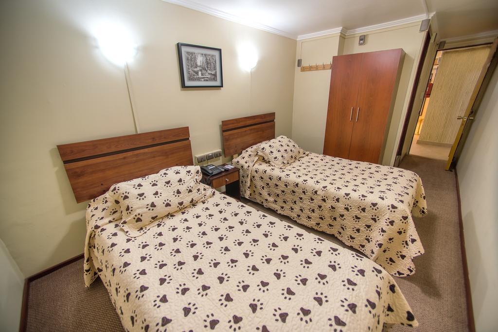 Hotel Sahara Inn Сантяго Екстериор снимка