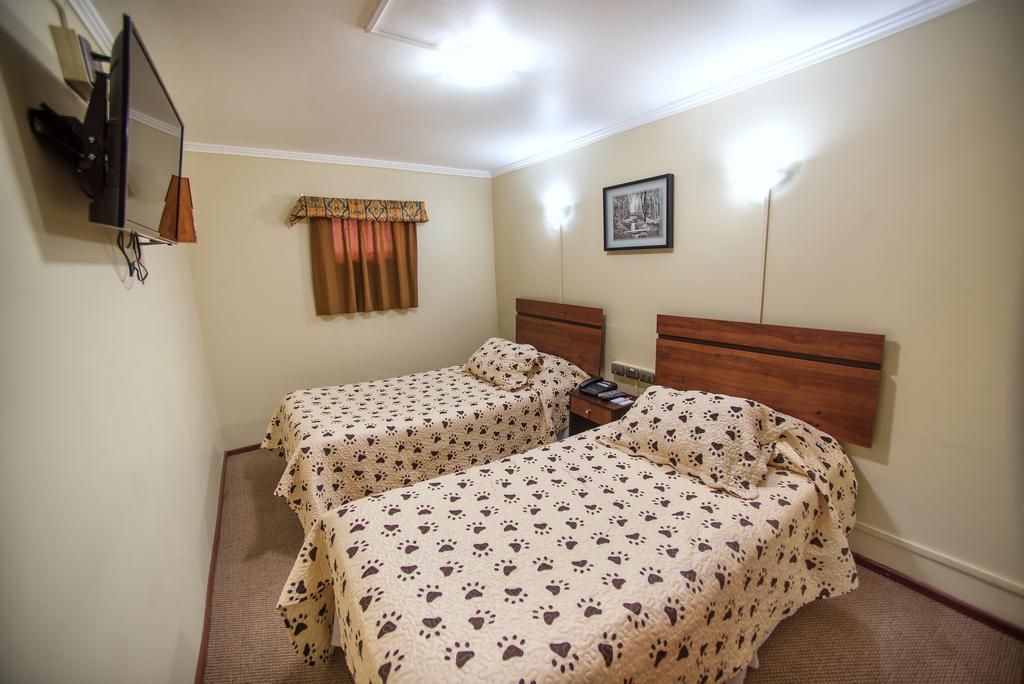 Hotel Sahara Inn Сантяго Екстериор снимка